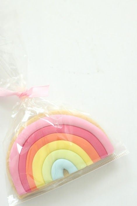 Rainbow Cookies, Rainbow Birthday Party, Pretty Cookies, Girl Themes, Cookie Inspiration, Rainbow Theme, Iced Cookies, Cute Cookies, Occasion Cakes