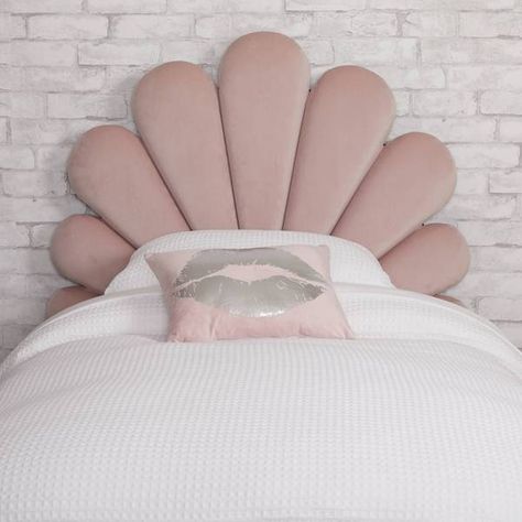 Light Pink Velvet Twin/Twin XL Powered Round Shell Headboard – Dormify Girls Headboard, Dorm Room Headboards, Beautiful Bed Designs, Kids Bed Design, Bed Headboard Design, Bed Design Modern, Cushion Headboard, College Dorm Room, Diy Headboard