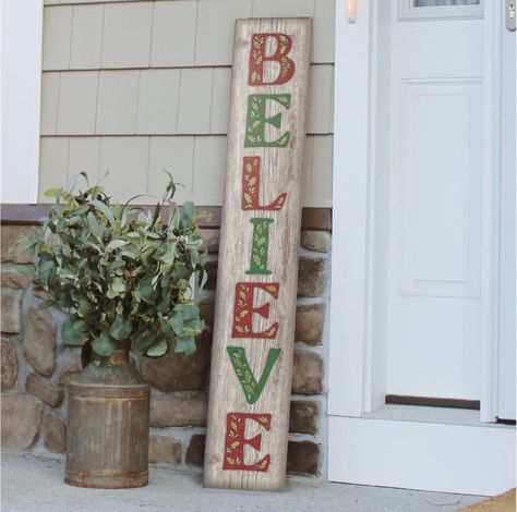 Board Welcome Sign, Yard Deck, Door Porch, Front Door Porch, Porch Welcome Sign, Christmas Farmhouse, Farmhouse Porch, Deck Patio, Sign Display