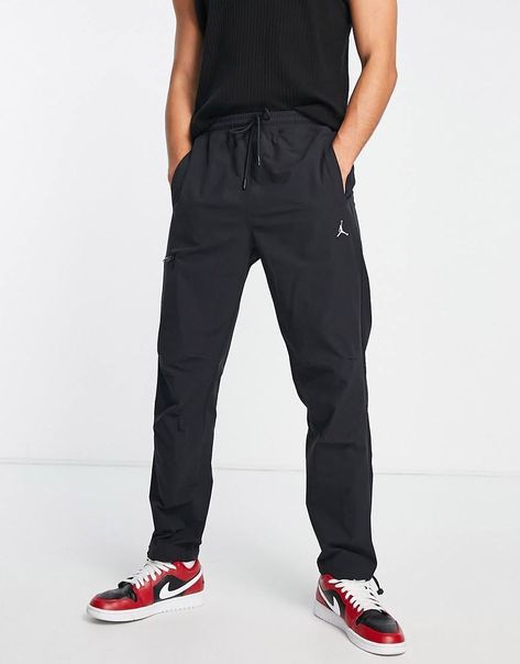 Nike Essentials, Jordan Essentials, Jordan Logo, Buy Jordans, Black Joggers, Logo Embroidery, Nike Jordan, Body Fit, Online Shopping Clothes