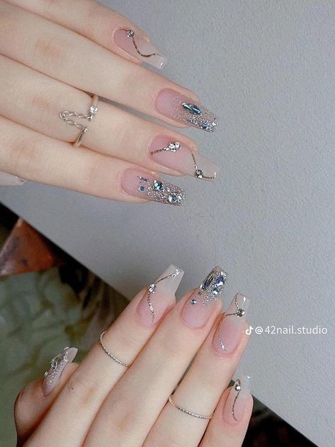 Nails Yellow, Makeup Tip, Wow Nails, Asian Nails, Subtle Nails, Fancy Nails Designs, Beauty Nails Design, Blush Nails, Pretty Nail Art