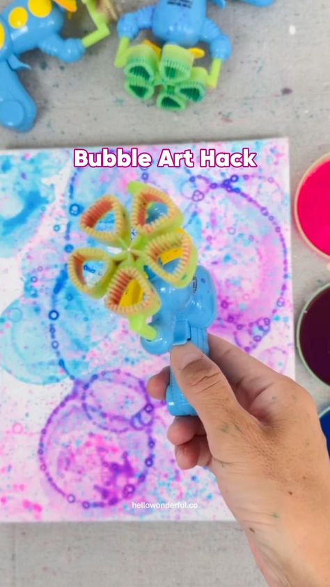 DIY Summer Crafts for Infants: Keep Your Baby Busy with These Simple Ideas Colorful Crafts For Preschool, Collaborative Preschool Art Projects, Summer Art Projects For Kids Toddlers, Bubble Projects For Kids, Bubble Art For Toddlers, Canvas Art For Preschoolers, Brushless Painting Ideas, Popped Bubble Art, Birthday Arts And Crafts For Kids