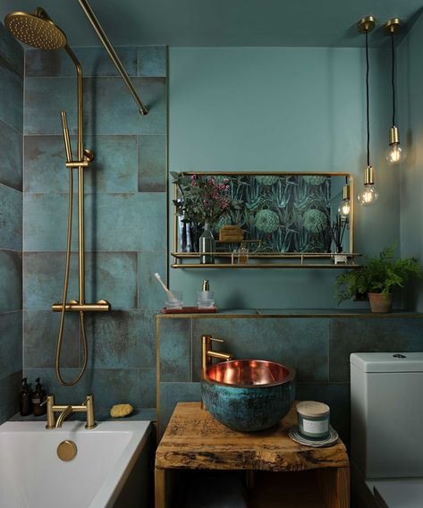 Small Bathroom Ideas: 15 Ways to Maximise the Smallest Room | Homebuilding Bathroom Without Windows, Western Bathroom Decor, Moody Bathroom, Western Bathroom, Small Shower, Floating Shelves Bathroom, Eclectic Bathroom, Small Showers, Funny Bathroom Signs