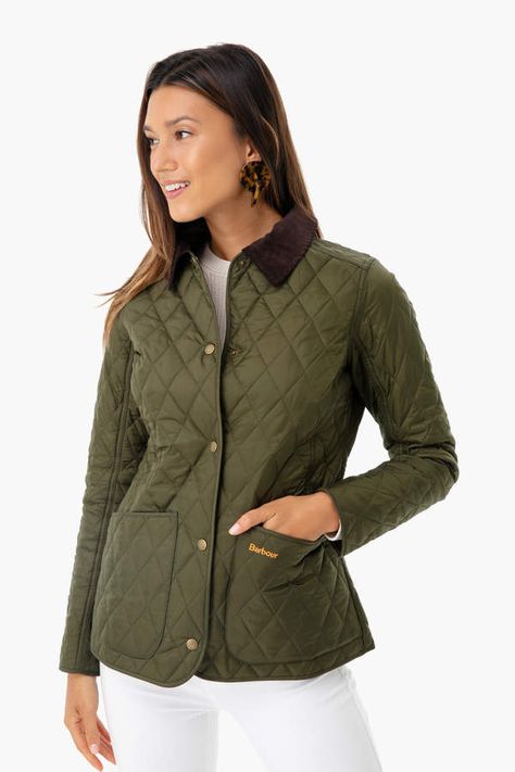 Barbour Annandale, Barbour Quilted Jacket, Barbour Style, Barbour Women, Womens Quilted Jacket, Barbour Jacket, Quilt Jacket, Classic Jacket, Saint James