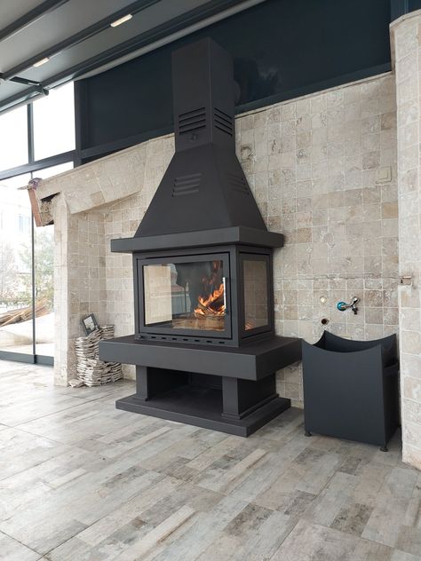 Wood Burning Stove Corner, Suspended Fireplace, Fire Stove, House Kits, Inglenook Fireplace, Swimming Pool House, House Deco, Stove Fireplace, Home Fireplace