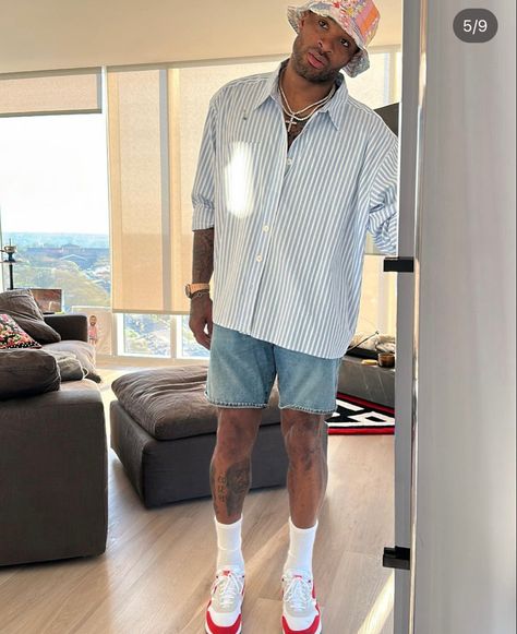 Men’s Shorts Outfits Aesthetic, Pj Tucker Outfits, Men Vacation Outfits Beach Black Men, Dubai Outfits Ideas Men, Spring Break Outfits Men, Men's Beach Outfits, Brunch Outfit Men, Miami Outfits Men, Vacation Outfits Men