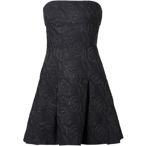 Chanel Vintage flared dress (€1.265) ❤ liked on Polyvore featuring dresses, vintage, blue, vintage dresses, blue circle skirt, chanel, blue vintage dress and strapless dress 1996 Runway, Vintage Flare Dress, Chanel 1996, Blue Vintage Dress, Flared Dresses, Vintage Dress Blue, Flared Skater Skirt, Chanel Blue, Chanel Haute Couture