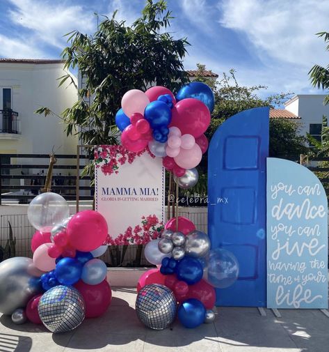 Santorini Party, Mamma Mia Wedding, 17th Birthday Party Ideas, 17. Geburtstag, 17th Birthday Ideas, Bday Party Theme, Birthday Party 21, Mama Mia, 14th Birthday