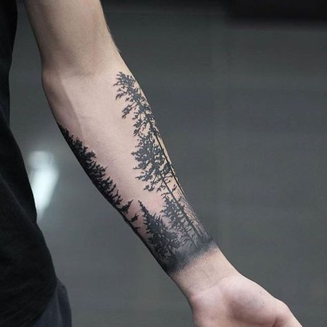 Outdoor Finger Tattoo, Forest Tattoo Sleeve, Tato Lengan Bawah, Natur Tattoo Arm, Pine Tattoo, Tree Sleeve Tattoo, Tree Tattoo Arm, Mangas Tattoo, Hirsch Tattoo