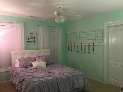 Volleyball theme room Volleyball Room Decor Ideas, Volleyball Room Ideas Bedrooms, Volleyball Themed Bedroom, Volleyball Bedroom Ideas, Volleyball Room Ideas, Volleyball Themed Room, Volleyball Room Decor, Volleyball Bedroom, Volleyball Decorations