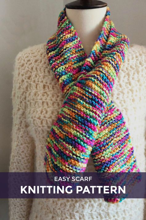 This easy garter stitch scarf knitting pattern is perfect for beginners! Knit Scarf Edging, Knit Scarf Patterns Free Beginner Garter Stitch, Free Knit Scarf Patterns Easy, Beginner Scarf Knitting Pattern, Free Knitted Scarf Patterns, Easy Scarf Knitting Patterns Free, Knitting Scarf Patterns Free, Knitted Scarf Pattern Free Easy, Scarf Knitting Patterns Free