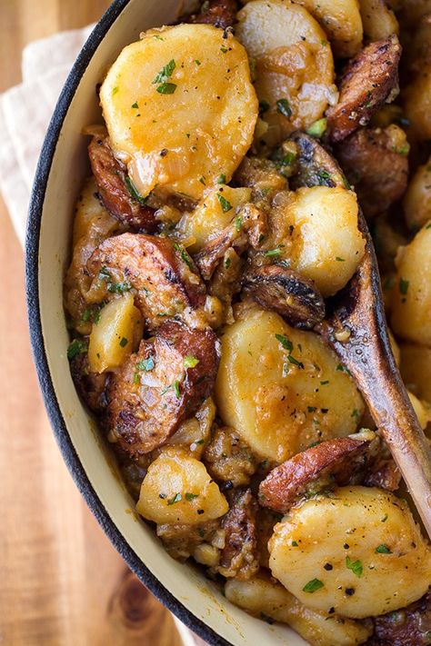 This saucy Hungarian red potato goulash is brimming with beef smoked sausage, red potatoes and caramelized onions in a savory, rustic sauce! | thecozyapron.com #saucyhungarianredpotatogoulash #redpotatogoulash #hungarianredpotatogoulash #sausageandredpotatogoulash Brusetta Appetizer, Potato Goulash, Smoked Sausage Recipes, Red Potato, Kielbasa, Goulash, Smoked Sausage, Red Potatoes, Sausage Recipes