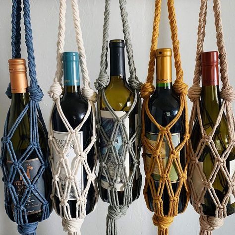 Macrame Items, Wine Bottle Bag, Wine Bottle Gift, Wine Gift Bag, Wine Tote Bag, Bottle Carrier, Wine Tote, Macrame Plant Hangers, Wine Gift