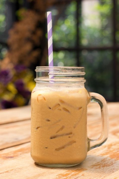 Irish Blues Honey Iced Coffee, Leftover Coffee, Paleo Drinks, Creamy Cocktails, Cold Coffee Recipes, How To Make Ice Coffee, Culinary Lavender, Nut Milk Bag, Lavender Honey