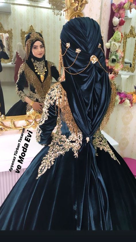 Turkish Wedding Dress, Turkish Bride, Wedding Hijab Styles, Bridal Hijab Styles, Hijabi Brides, Muslimah Wedding Dress, Nikah Dress, Muslimah Wedding, Muslim Brides