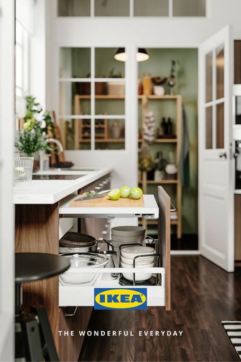 Effortless organization meets culinary creativity with our kitchen storage! 🍽️✨ Ikea 2024, Kitchen Storage Space, Inside Cabinets, Kitchen Organisation, Drawer Space, Ikea Storage, Kitchen Cabinet Organization, Drawer Dividers, Space Design