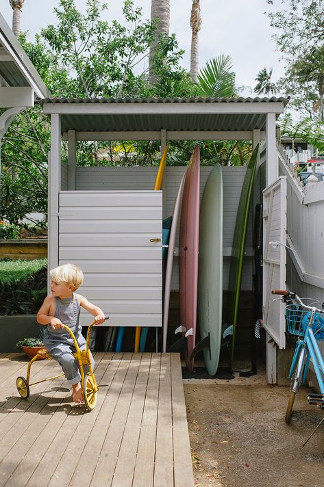 Courtney Adamo’s Newly Renovated Cottage Is the Perfect Fit for Her Family of Seven Outdoor Wetsuit Storage, Surf Storage, Cornwall Garden, Courtney Adamo, Surfboard Storage, Tropical Homes, Surf Rack, Surfboard Rack, Hawaiian Design