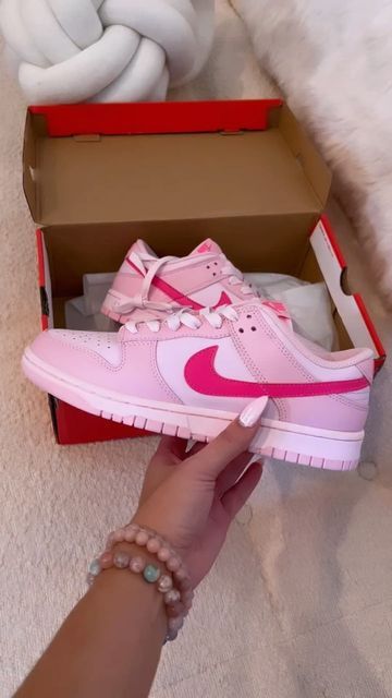 Miss Pink Silk on Instagram: "Favorite right now 🤩👟💼💖 ✨ ✨ ✨ #Barbie #Dunks #BarbieDunks #Nike #NikeDunks #Nikes #Pink #PinkDunks #PinkNike #PinkShoes #PinkBag #PinkPurse #MarcJacobs #PinkNikes #BarbiePinkLife #BarbieLife #BarbieStyle #MissPinkSilk #PinkHair #PinkPinkPink #PinkHairDontCare #PinkLife #PinkVibes" Pink Barbie Dunks, Barbie Dunks, Pink Dunks Outfit, Nikes Pink, Pink Nike Dunks, Dunks Pink, Pink Dunks, Pretty Sneakers, Tout Rose