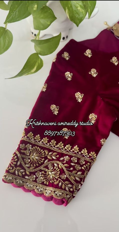 Wedding Kobbari Bondam Designs, Maggam Blouse, Blouse Works, Blouse Designs Catalogue, Latest Blouse Designs Pattern, Sleeves Embroidery, Aari Blouse, New Saree Blouse Designs, Maroon Blouse