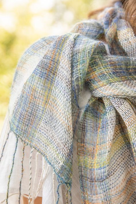 Ask Madelyn: Fabric Drape | Handwoven Weaving Instructions, Rigid Heddle Weaving Projects, Weaving Beads, Weaving Scarfs, Fabric Drape, Floor Loom, Rigid Heddle Weaving, Weaving Ideas, Woven Scarf