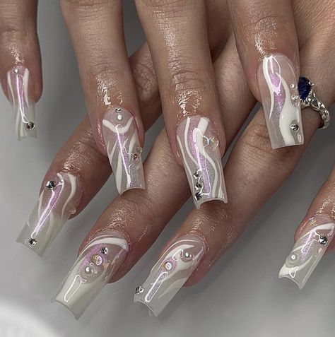 Chrome Nails Gems, Glass Nail Design, Nails Gems, Makeup Nails Designs, Fake Nails Designs, Glass Nail, Drip Nails, Edgy Nails, Grunge Nails