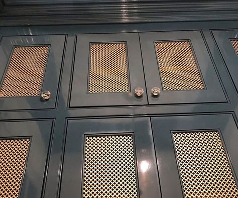 Brass Mesh Cabinets With Metal Mesh, Wire Mesh Kitchen Cabinet, Brass Grill Cabinet Doors, Brass Wire Mesh Cabinet Doors, Brass Mesh Cabinet Doors, Mesh Cabinet Doors, Wire Mesh Doors, Basement Guest Bedroom, Cream Range