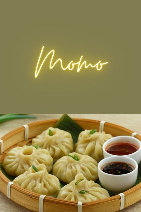 Evening snacks, food, Spicy food, chicken momo, momo Frozen Food Product Photography, Momos Illustration, Types Of Momos, Momo Food, Steamed Momos, Testy Food, Veg Momos, Momos Recipe, Plating Food