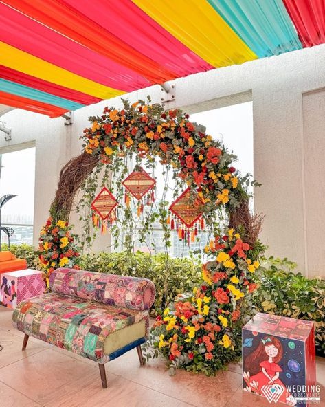 5 Trending Wedding Decor Themes in 2024 Carnival Theme Backdrop, Mehandi Backdrop, Haldi Carnival, Wedding Decor Themes, Haldi Backdrop, Couple Seating, Boho Minimalism, Mehendi Decor Ideas, Haldi Decor