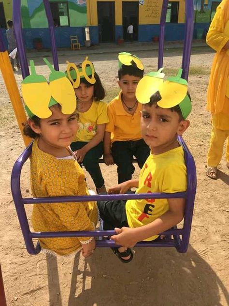 Mango Party Decoration Ideas, Mango Day Activity For Kids, Mango Day Celebration In School, Yellow Day Activities Craft Ideas, Yellow Day Celebration In Preschool, Teaching Learning Material, School Decoration, Sunflower Crafts, Montessori Toddler Activities