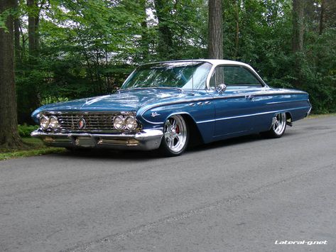 1961 Buick LeSabre "Bubbletop".. | V8buick.com 61 Impala, Buick Invicta, Buick Cars, Gm Car, Low Riders, American Classic Cars, Buick Lesabre, Vintage Vehicles, Sweet Cars