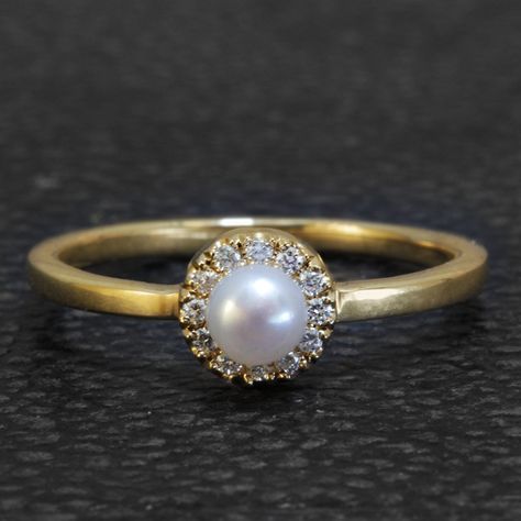 Pearl Halo Engagement Ring, Halo Rose Gold Engagement Ring, Pearl Halo, Rose Gold Halo Engagement Ring, Pearl Engagement Ring, Dream Engagement Rings, Vintage Pearl, Minimal Jewelry, Rose Gold Engagement