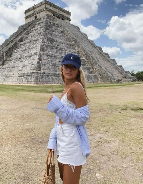 Can Cun Mexico Outfits, Cancun Aesthetic Outfits, Outfits Para Cancun, Guanajuato Mexico Outfit, Teotihuacan Outfit, Tulum Vibes Outfit, Chichen Itza Outfit, Cancun Photo Ideas, Mexico Picture Ideas