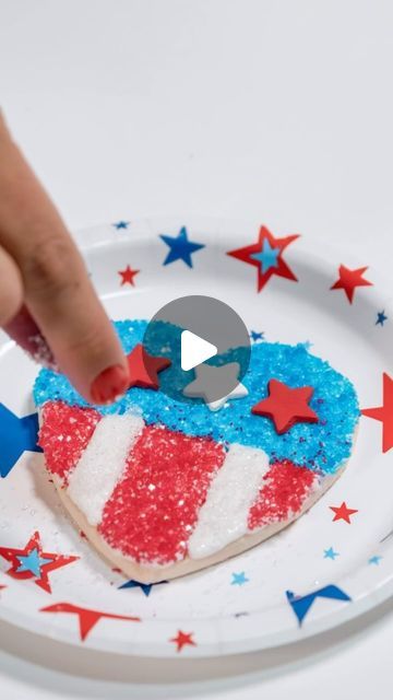 Bakery Bling™ on Instagram: "🎆 Celebrate Independence Day with a sweet twist! Our Flag Designer Cookie Kits have everything you need to create delicious, patriotic treats to add red, white and bling to your July 4th festivities. 

Perfect for family fun or a festive dessert table. Order yours today and make this holiday extra special! See pinned comment for a promo code. ���🇺🇸🍪 #FourthOfJuly #CookieKits #4thofJulyCookies #DesignerCookieKit" Patriotic Treats, Cookie Kits, Festive Desserts, Bling Design, Cookie Kit, Cookie Designs, July 4th, Dessert Table, Fourth Of July