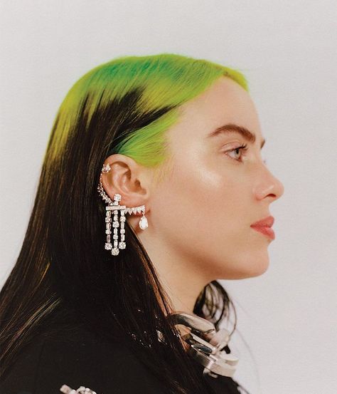 Beautiful Pencil Drawings, Side Profile, Her Music, Green Hair, Vanity Fair, Billie Eilish, Music Artists, Singers, Pretty People