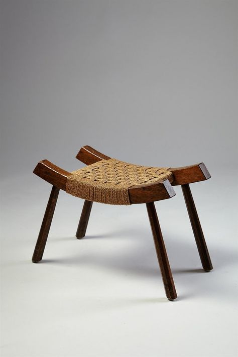 Stool, anonymous. Denmark. 1950's. — Modernity Handmade Stool, Kursi Bar, Statement Chairs, Woven Furniture, Modern Restaurant, Wooden Sofa, Stool Design, Creative Furniture, Wooden Stools