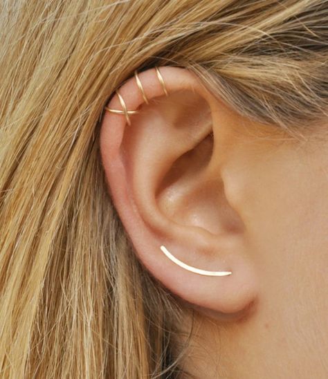 Modern Minimalist Set of 3 Ear Climber Smooth Ear Sweeps | Etsy Piercings Oor, Ear Sweeps, Faux Piercing, Septum Piercings, Ear Climbers Earrings, Ear Climber, Lobe Piercing, Gold Ear Cuff, Ear Climbers