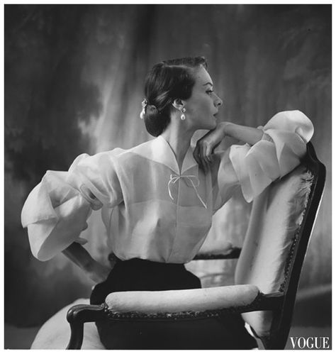 Ciao Bellissima - Vintage Glam; Model  Gigi Terwalgne wearing Lanvin, photo by Henry Clarke for Vogue 1951 Henry Clarke, Vogue Photography, Jean Shrimpton, Vogue Vintage, Guy Bourdin, David Bailey, Glamour Vintage, Museum Fashion, Magazine Vogue