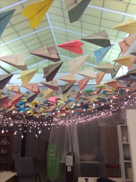 paper airplane bunting Paper Airplane Backdrop, Paper Airplanes Decorations, Airplane Decorations For Classroom, Paper Airplane Decor, Paper Airplane Bulletin Board, Paper Airplane Garland, Airport Theme, Plane Decor, Airplane Decor