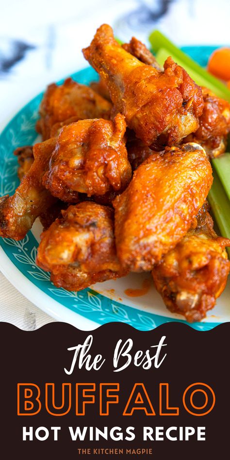 Buffalo Hot Wings How To Make Hot Wings, Hot Wings In The Oven, Hot Wings Recipe Fried, Fried Hot Wings, Buffalo Hot Wings Recipe, Easy Hot Wings Recipe, Hot Buffalo Wings, Wings Spicy, Hot Wings Recipe