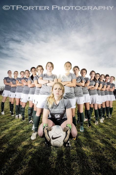 CSU Women's Soccer | This is my favorite shot from a recent … | Flickr Soccer Photography Poses, Soccer Team Pictures, Soccer Team Photos, Diwali Photoshoot, Sports Team Photography, Soccer Poses, Foto Sport, Women Soccer, Soccer Photography