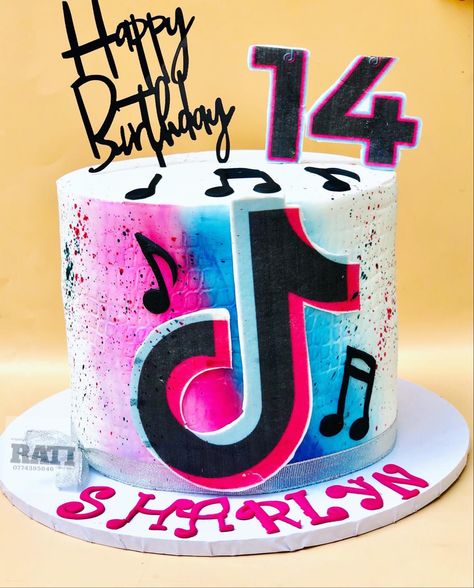 Tiktok Cake Design, Tiktok Birthday Cake, Tik Tok Cake, Tiktok Cake, Twin Birthday Cakes, 14th Birthday Cakes, Designer Cakes, Elegant Birthday Cakes, Kid Parties