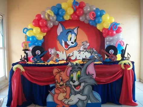 Tom & Jerry Birthday Party Ideas | Photo 12 of 13 Tom And Jerry Cake, Tom And Jerry Kids, Tom Und Jerry, Tom Y, Tom Et Jerry, Birthday Party Planner, Boys 1st Birthday Party Ideas, Tom And Jerry Cartoon, Disney Theme Party