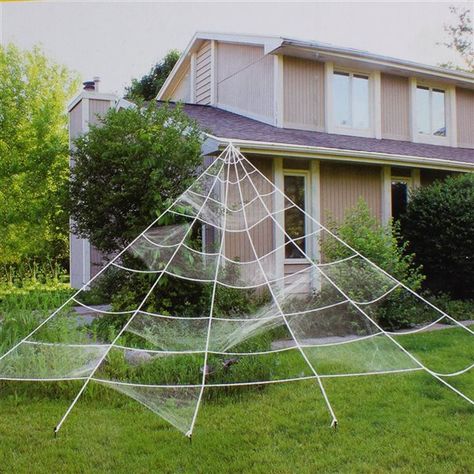 Rope Spider Web, Outdoor Spider Web, Spider Web Halloween Decorations, Outside Halloween Decorations, Terrifying Halloween, Halloween Yard Art, Spider Web Decoration, Halloween Spider Decorations, Giant Spider