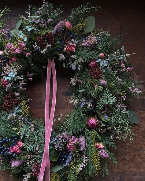 Homemade Ideas, Christmas Door Wreaths, Christmas Inspo, Christmas Greenery, Xmas Wreaths, Merry Christmas To You, Maternity Leave, Wreath For Front Door, Christmas Wreaths Diy