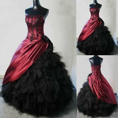 Gothic Ball Gown, Ball Gowns Victorian, Burgundy Ball Gown, Gothic Wedding Dresses, Corset Ball Gowns, Dresses Halloween, Gothic Wedding Dress, Gothic Wedding, Black Corset