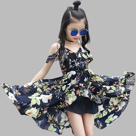 Beach Party Outfits, Light Summer Dresses, Bohemia Style, Bohemian Style Dresses, Flowy Design, Elegant Girl, Ladies Clothing, Body Dress, Sleeveless Floral Dress