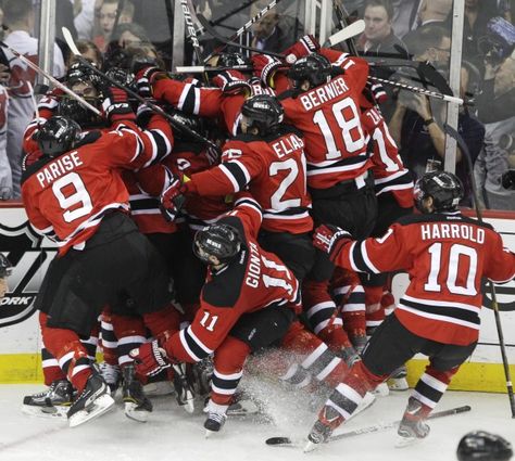 Devils Stanley Cup Wins | 2012-05-26T00:02:40Z Devils win in OT, advance to Stanley Cup finals ... Fantasy Hockey, Ice Hockey Teams, Baseball Training, Nhl Games, Hockey Girls, Hockey Goalie, Jersey Devil, Nhl Players, New Jersey Devils