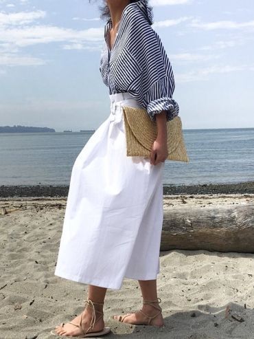 Minimalisticky Chic, Casual Chique Stijl, Dress Like A Parisian, Parisian Women, White Skirt, Inspiration Mode, Looks Style, Instagram Fashion, Look Fashion