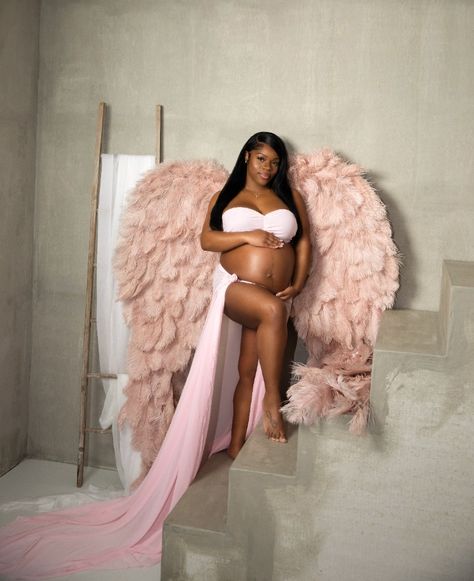 Angel wings maternity photography Maternity Shoot With Wings, Angel Maternity Photoshoot, Beach Maternity, Victoria Secret Angels, Maternity Shoot, Pregnancy Shoot, Maternity Pictures, Pregnancy Photoshoot, Pregnancy Photos