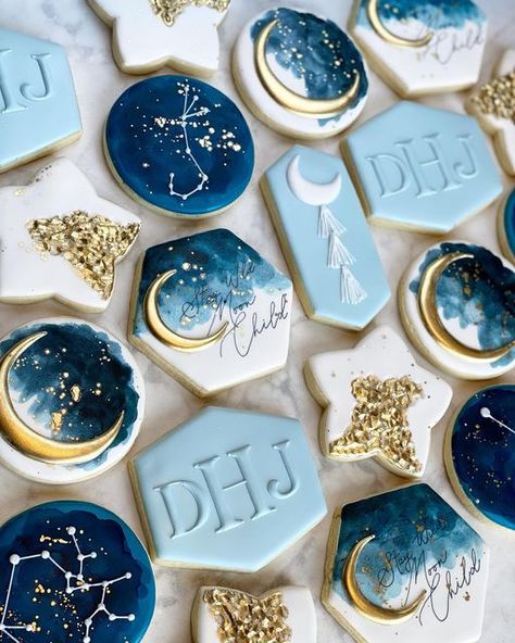 Under The Stars Cookies, Star Themed Cookies, Zodiac Cookies Decorated, Sun And Moon Cookies, Witchy Cookies Decorated, Celestial Cookies Decorated, Starry Night Cookies, Scorpio Cookies, Astrology Cookies